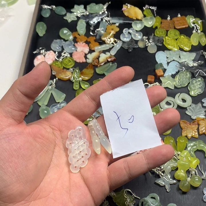 蛇纹石玉耳钉足银镀金镶嵌?****、