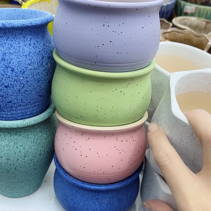 多肉绿植陶瓷花盆9.9包邮，有孔