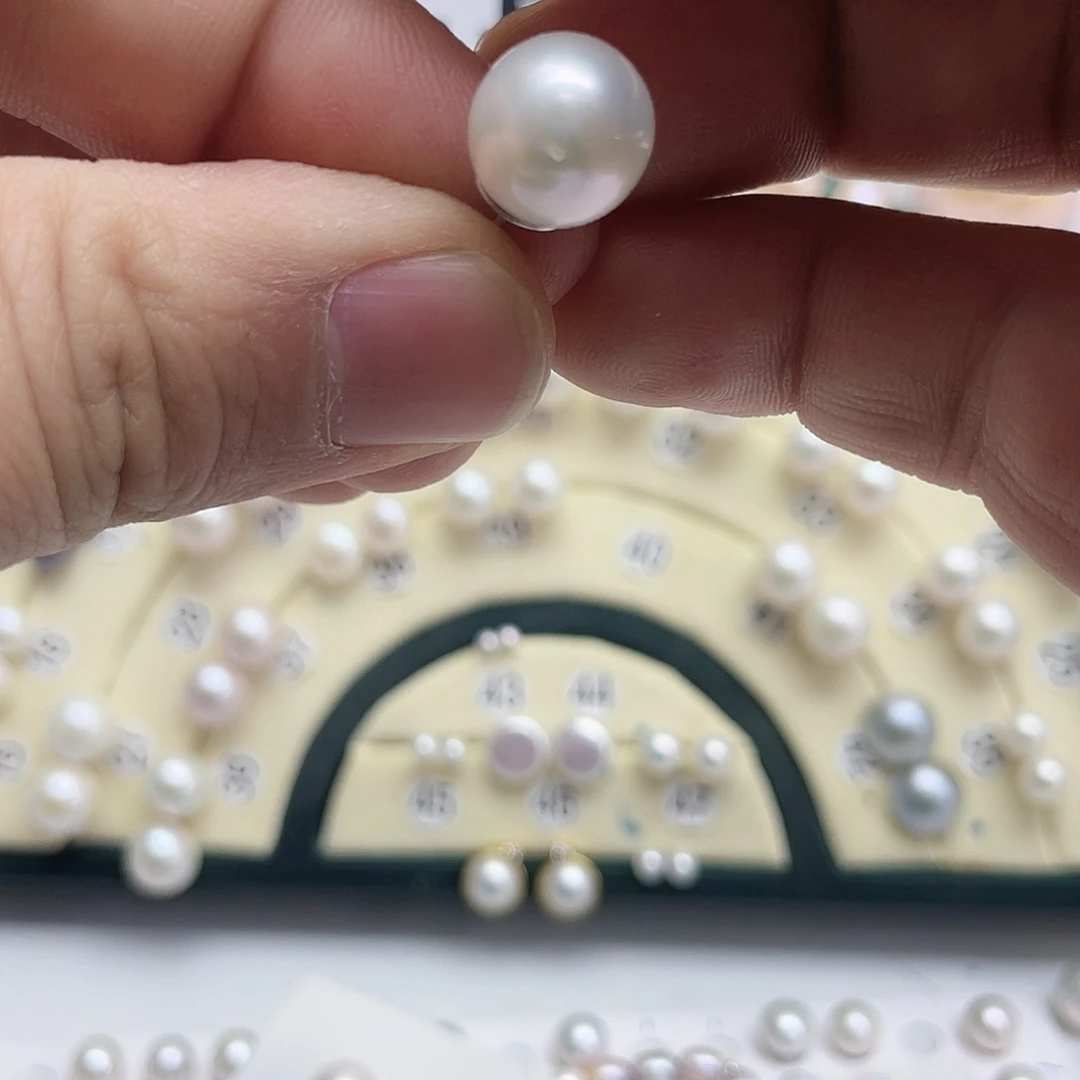 巴***母耳饰银S925镶嵌淡水珍珠