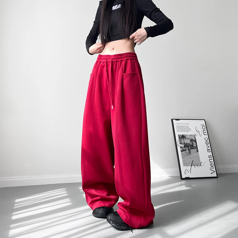 红色大码宽松显瘦直筒阔腿裤女秋冬季胖mm慵懒风遮肉拖地休闲裤