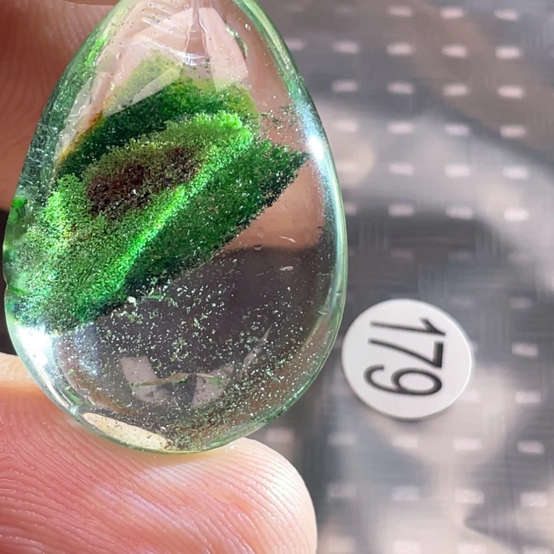 【闪购商品】颈饰未镶嵌水晶飘*阁