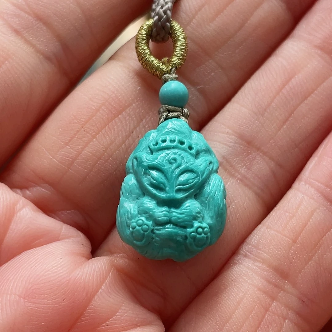 绿松石颈饰未镶嵌