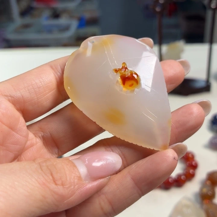 未镶嵌吊坠(不含链)玛瑙/玉髓