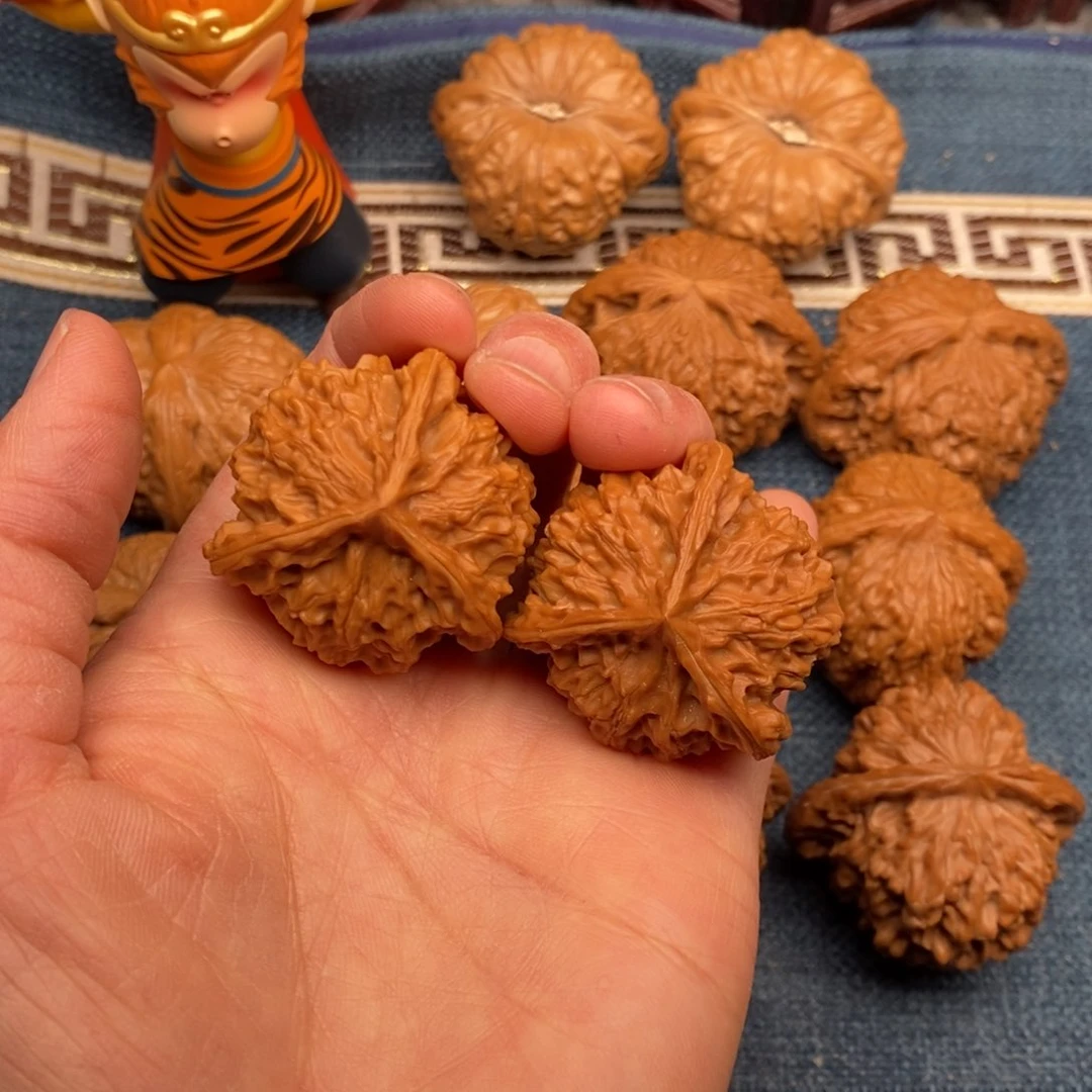 文玩核桃把件37全品正奔