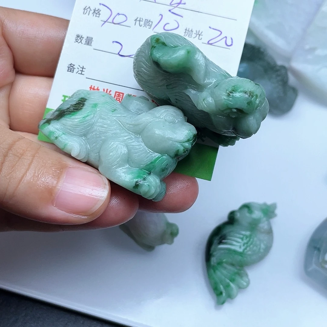 人***途定制翡翠未镶嵌翡翠