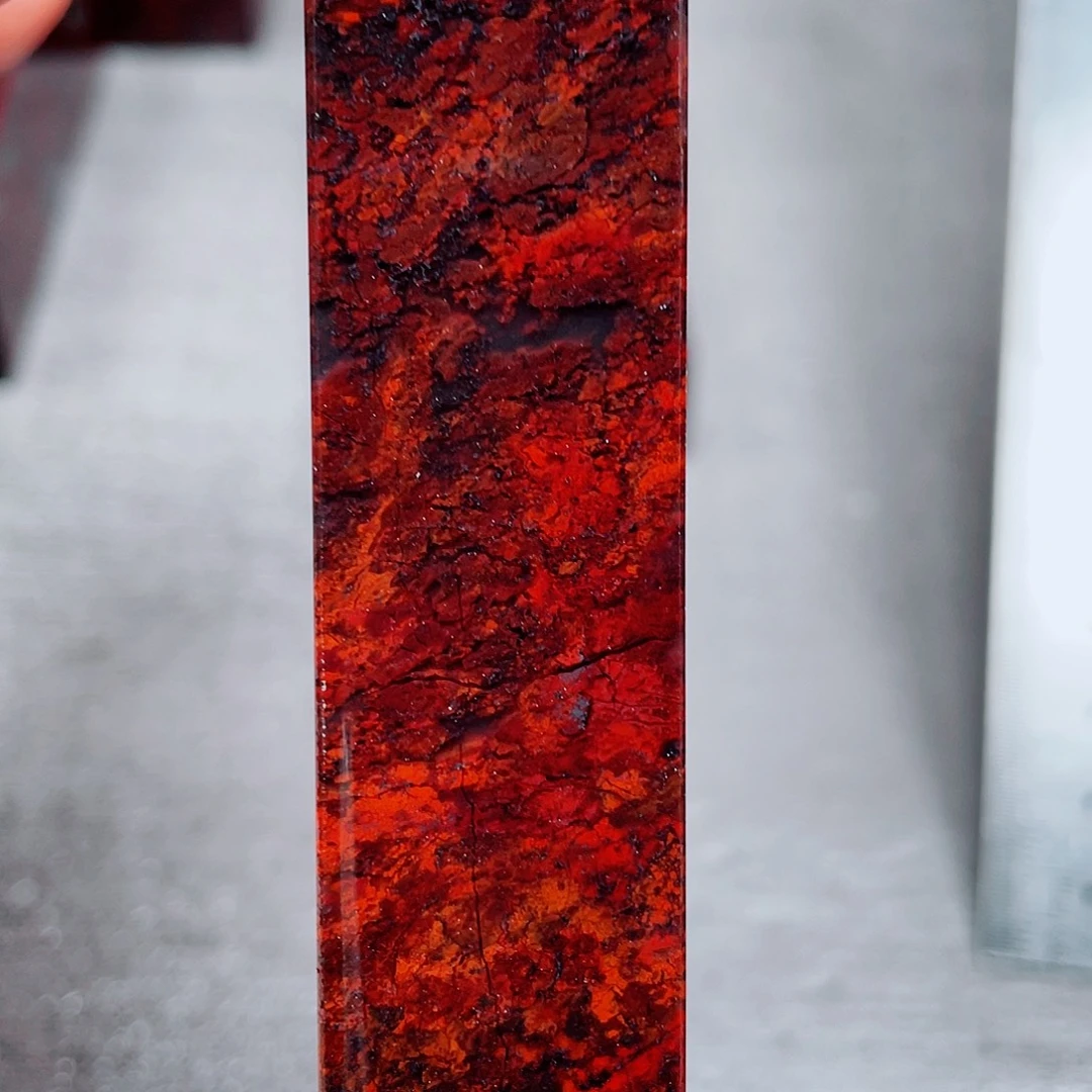 玉桂林鸡血玉印章镇尺10