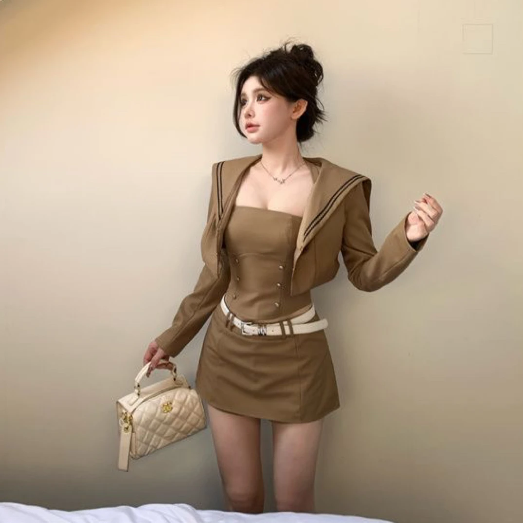 法式气质新款海军领短款外套秋冬穿搭挂脖背心包臀半身裙三件套女