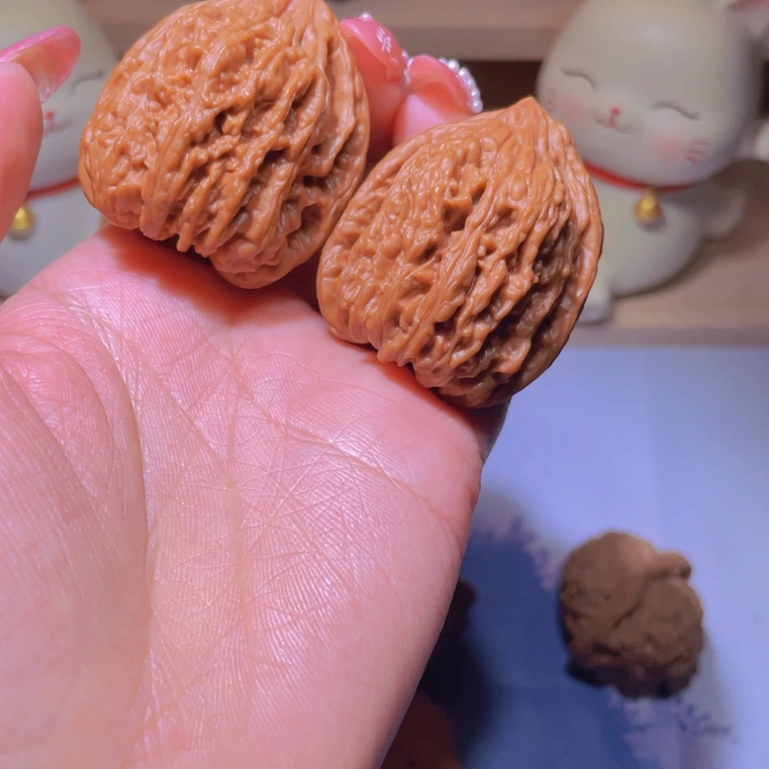 文玩核桃把件37狼牙