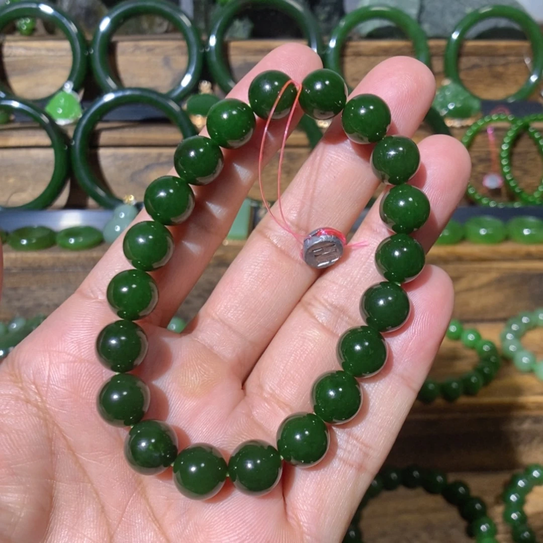 【闪购商品】吊坠(不含链)未镶嵌和田玉俄七红皮菠菜绿手串 10