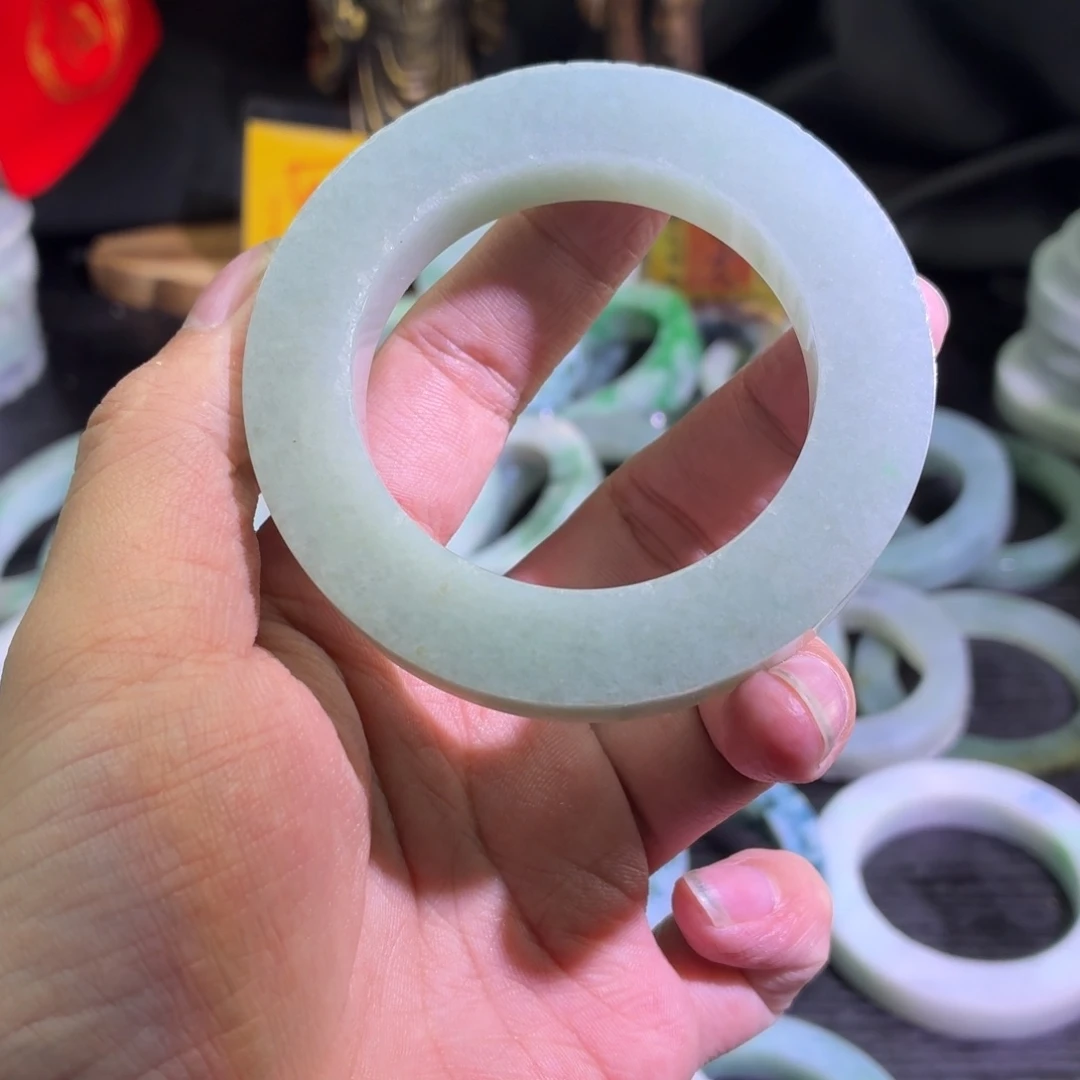 定制翡翠未镶嵌天然翡翠A货毛胚手镯定制