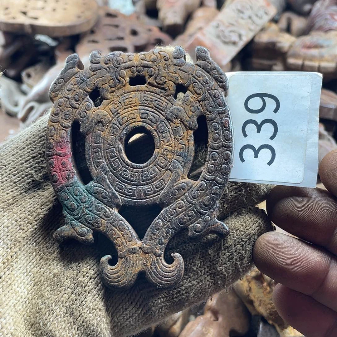 和田玉（糖玉）未镶嵌挂件