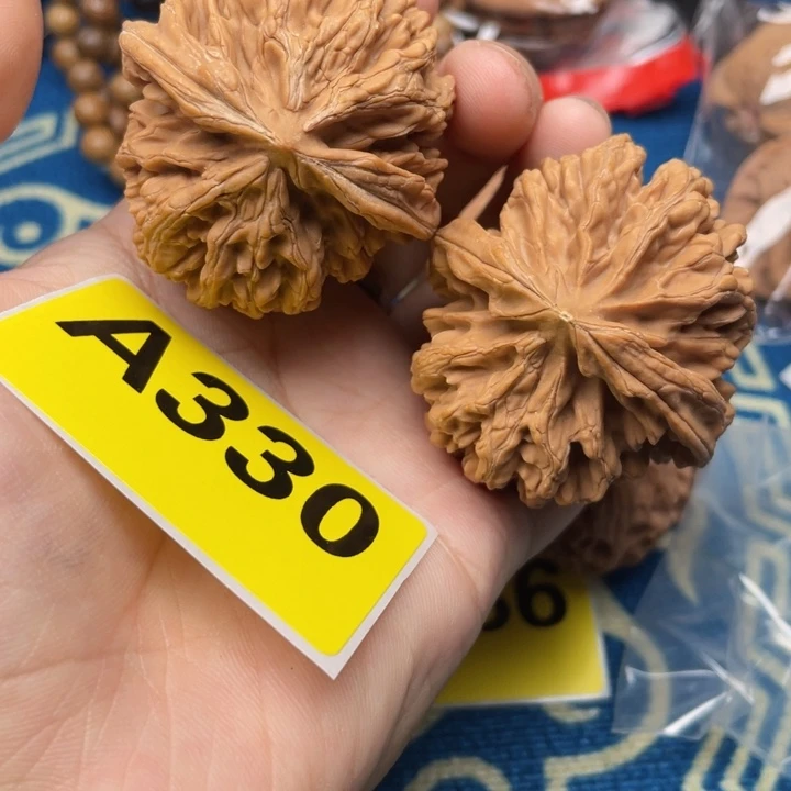 把件文玩核桃核桃