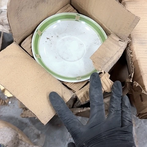 花***7瓷片13厘米12个一盒