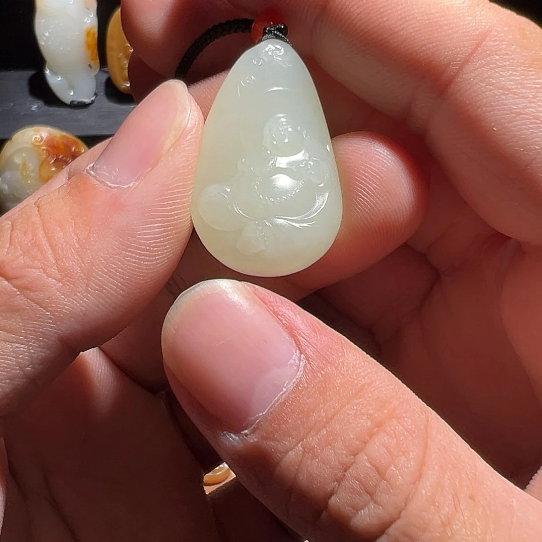 和田玉未镶嵌手机链凤****深