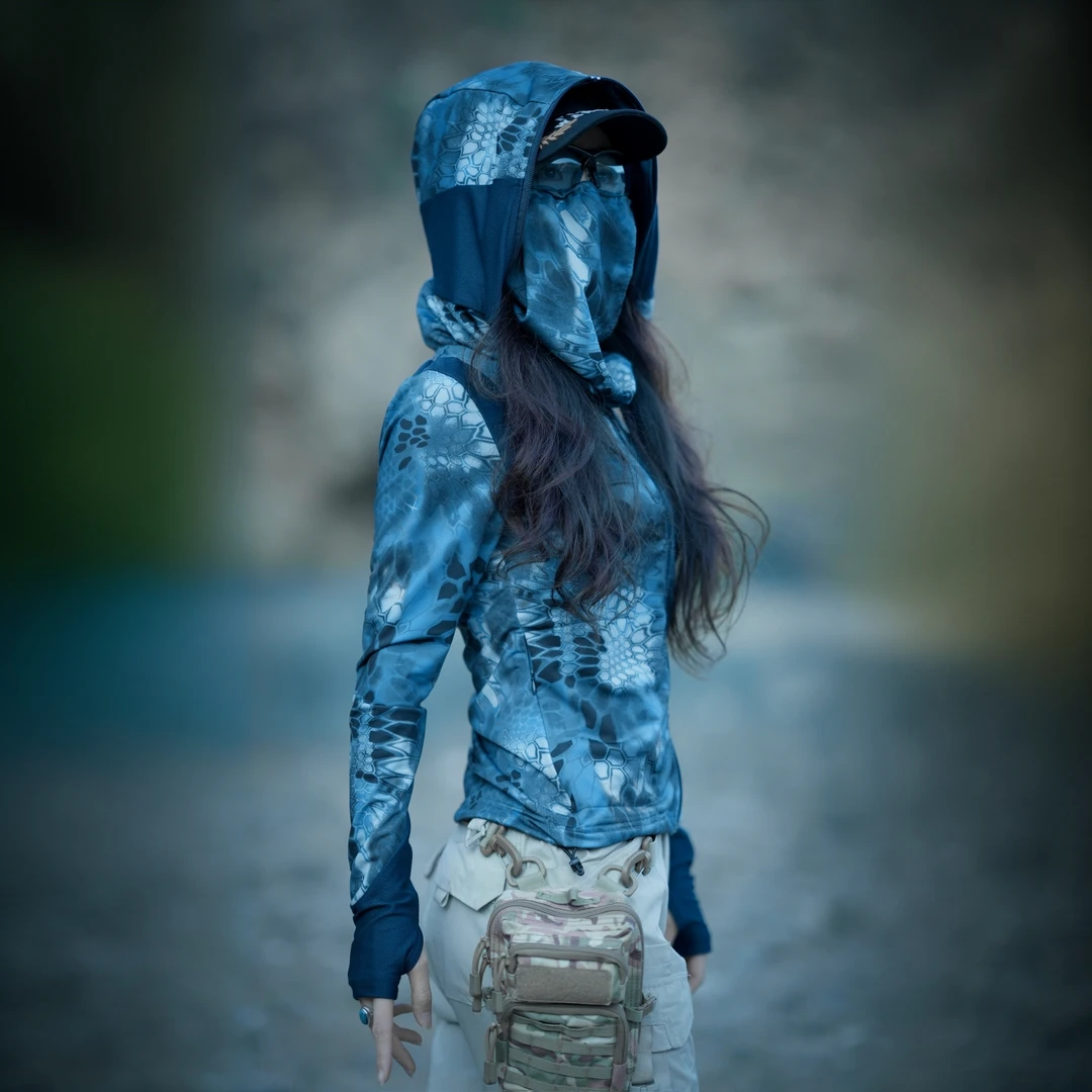 【木子户外】男女同款休闲上衣薄款长袖连帽速干透气迷彩显瘦休闲轻