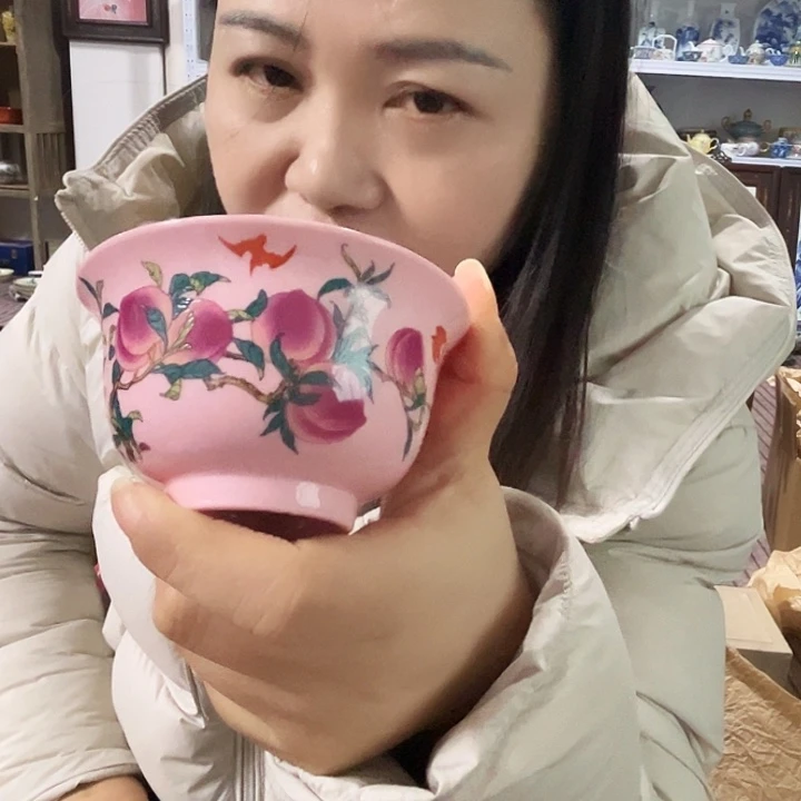 景德镇瓷器博物陈列中心是我国