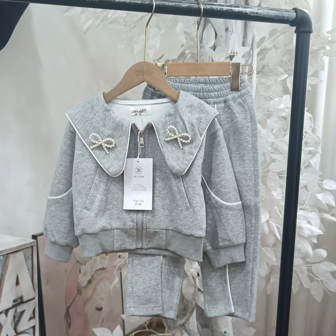 X226灰色开衫春秋套装