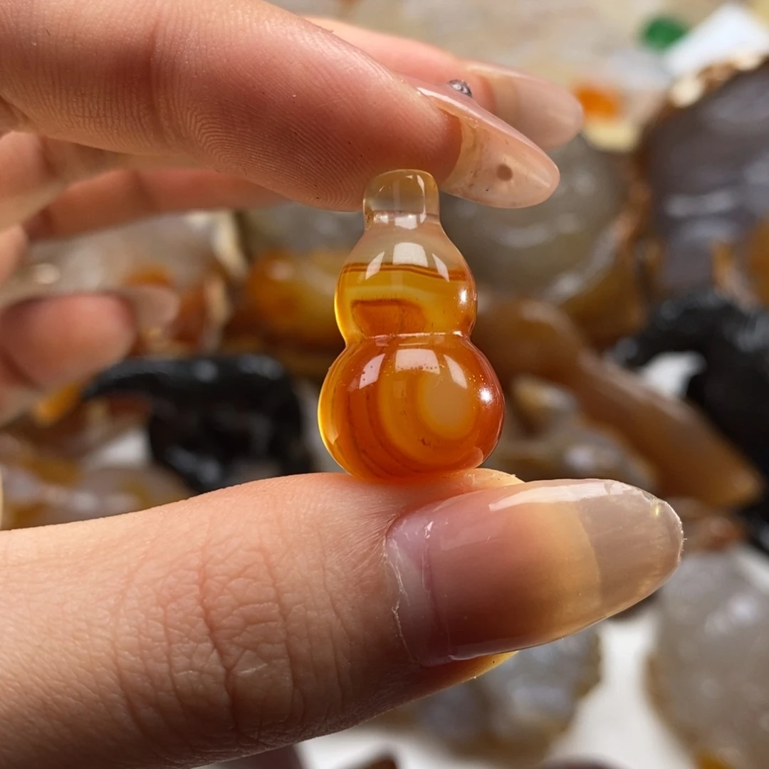 玛瑙/玉髓未镶嵌颈饰