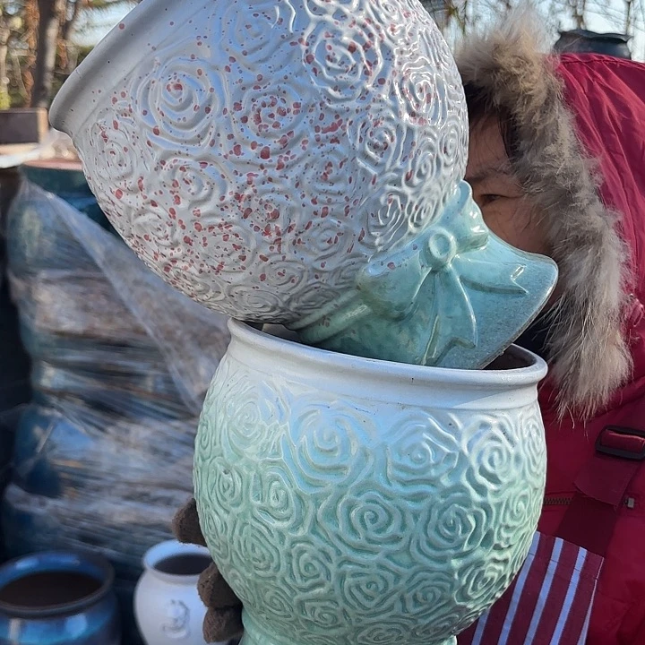 高度24厘米口径18厘米