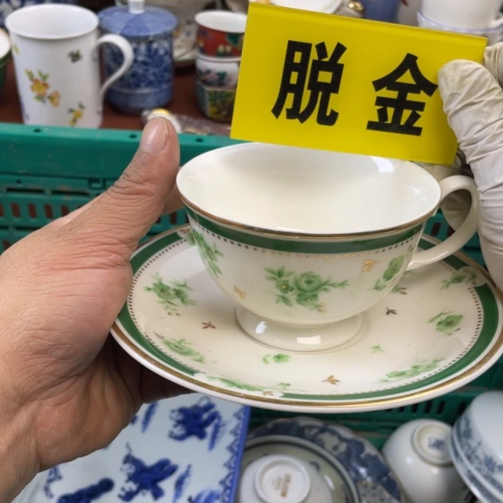 莱瓷购购购购购购购购