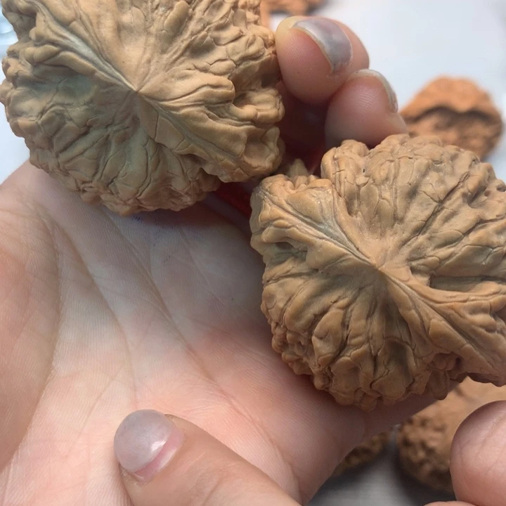 文玩核桃把件全品龙鼎53