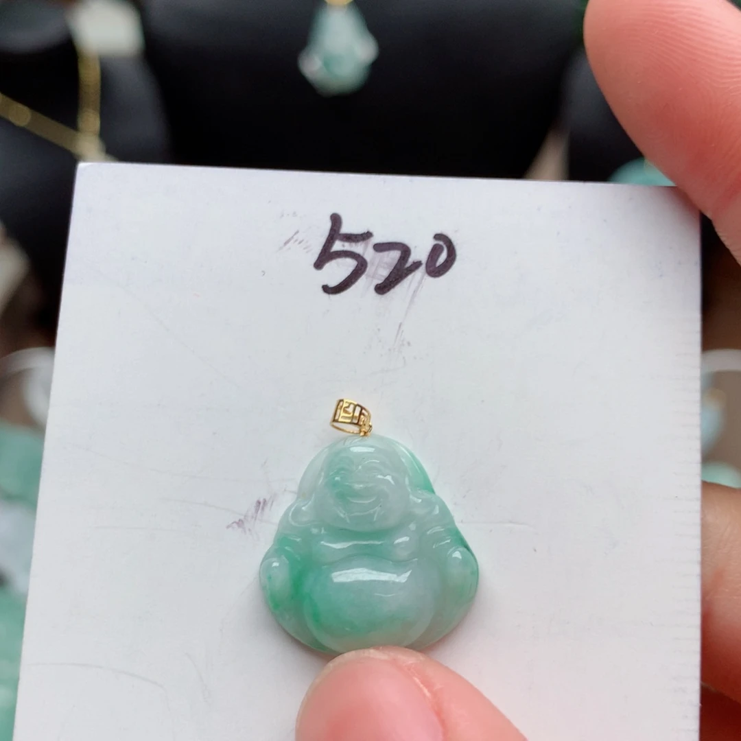 翡翠颈饰18K金镶嵌吊坠