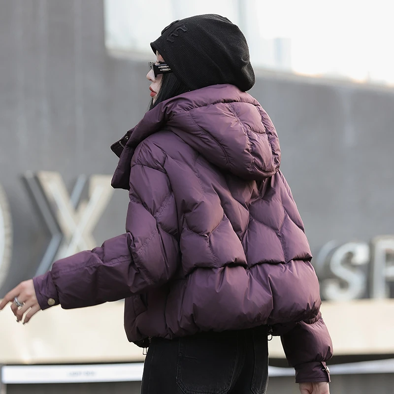 2026年冬季羽绒服女今年流行白鸭绒外套剪标撤柜高端女装潮牌外套