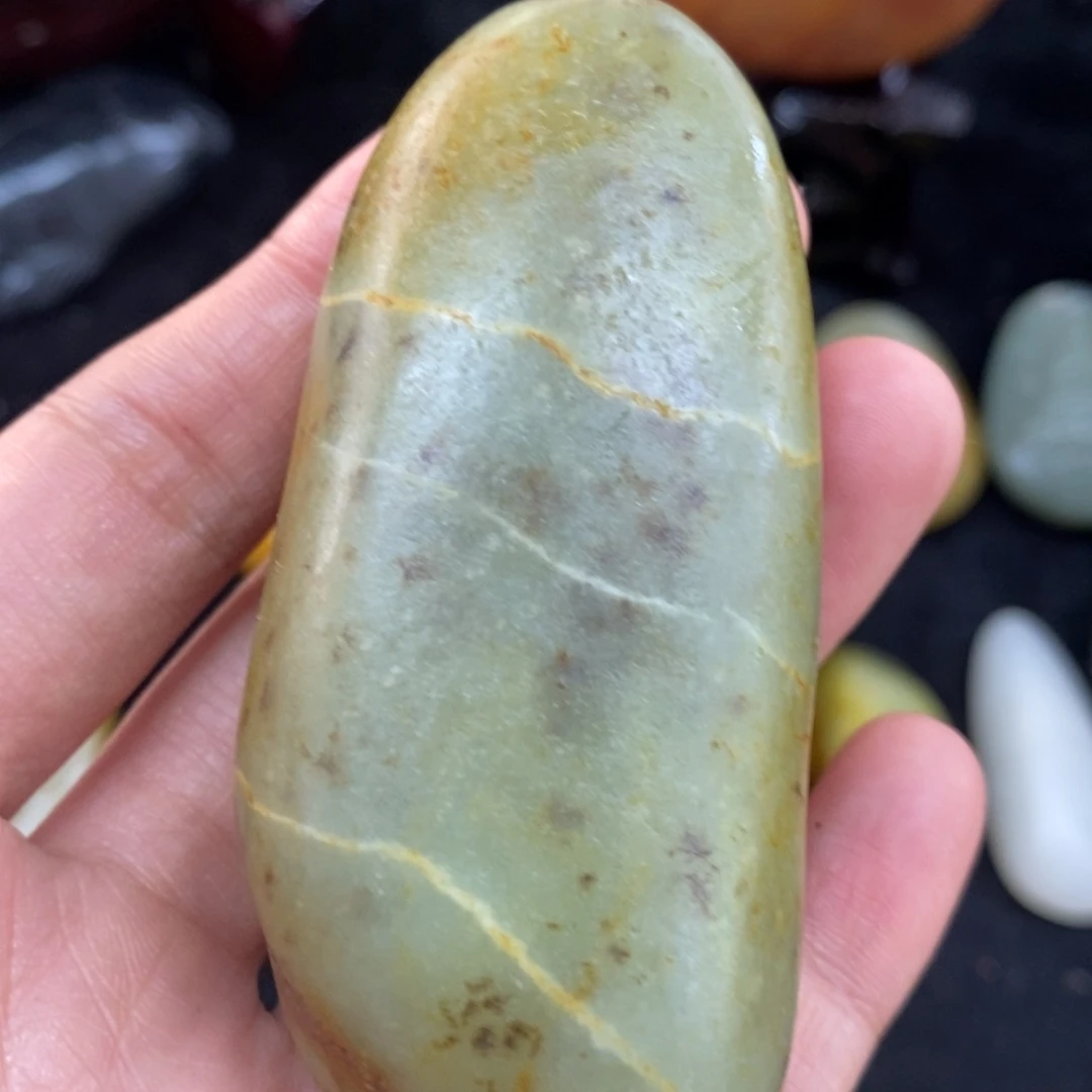 未镶嵌和田玉（糖玉）挂件