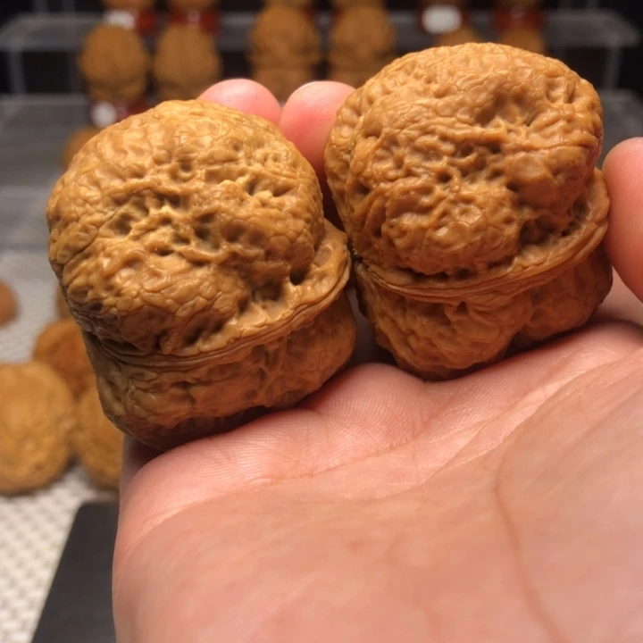 文玩核桃把件21香妃元宝蟾