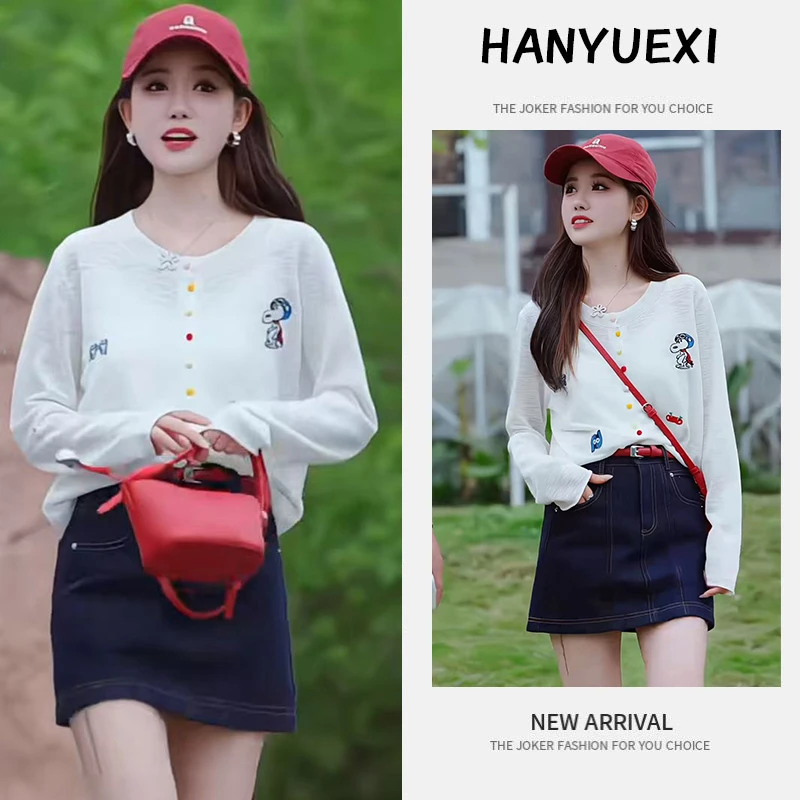 今年流行穿搭一整套2025新款卡通刺绣薄款针织开衫牛仔短裙两件套