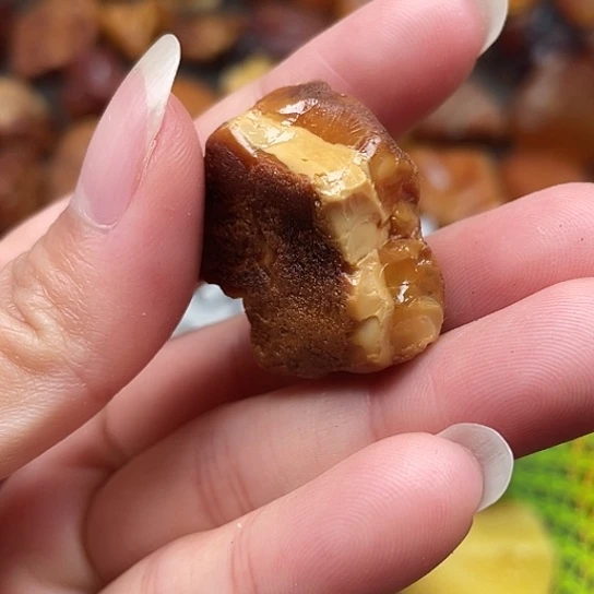 定制琥珀订制亲色莫拉