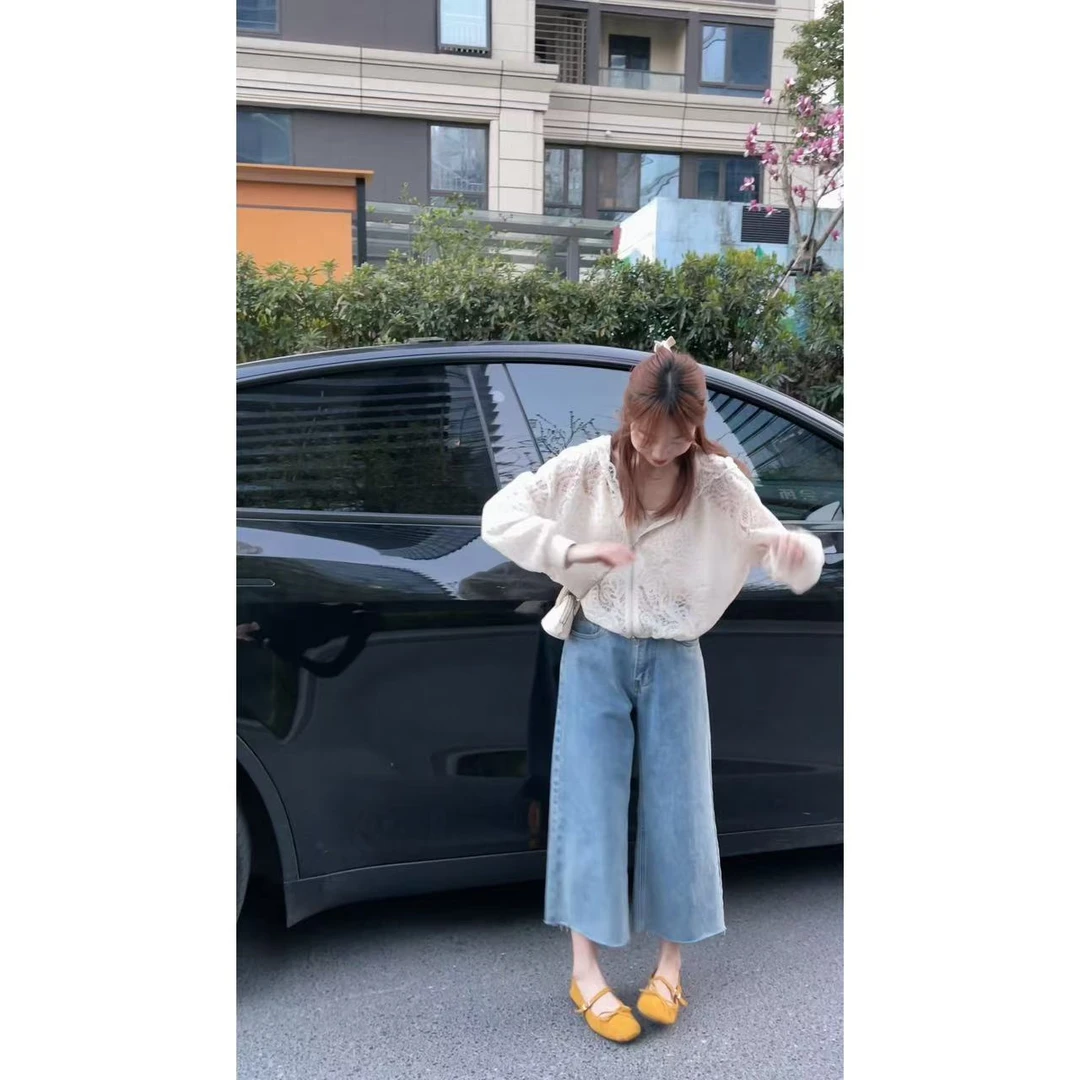 QiongQiong自留款 绝美的别致蕾丝钩花连帽拉链抽绳短款外套