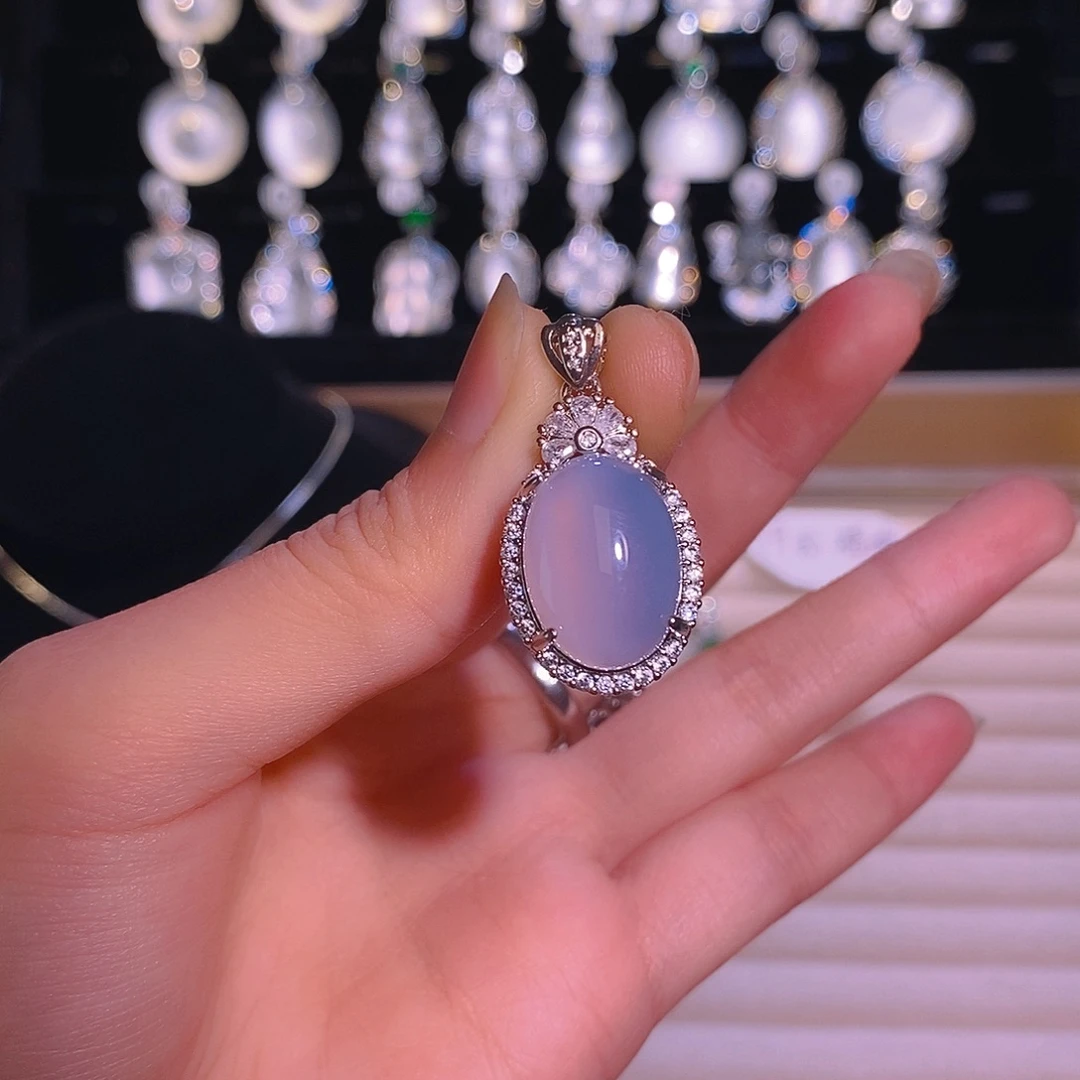 锆石铜合金白富美