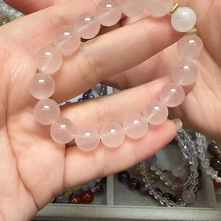 水晶手串未镶嵌天然