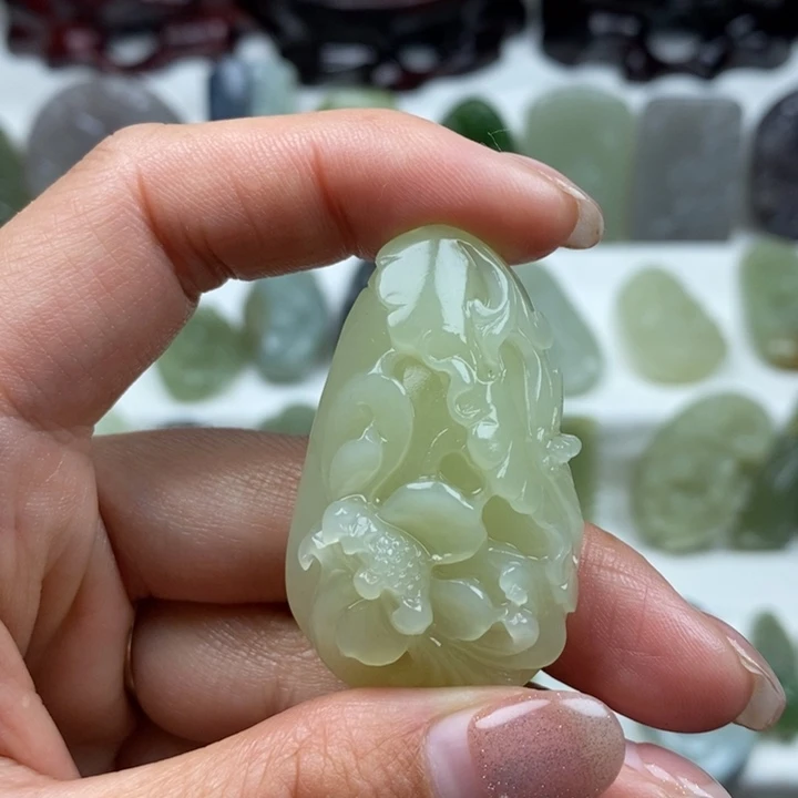 和田玉（糖玉）未镶嵌颈饰59