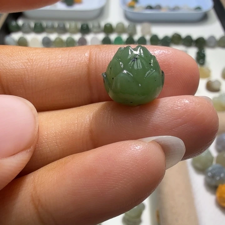 未镶嵌和田玉珠宝半成品