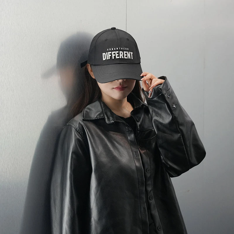 【酱紫家】A夏季黑色潮流韩版新款鸭舌帽时尚休闲百搭棒球帽A