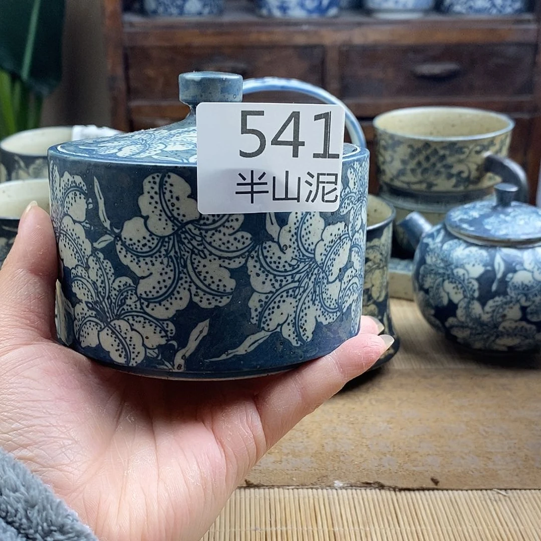 手工手绘青花陶瓷