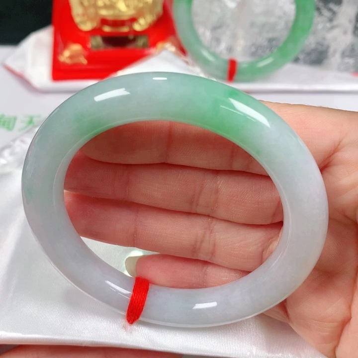 未镶嵌手镯翡翠   编号0269 圆条56