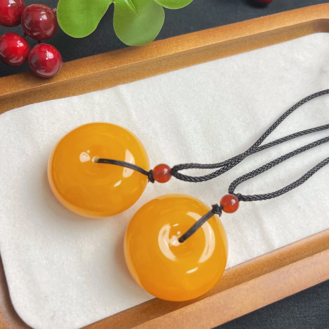 W111    藏族手工小小平安扣