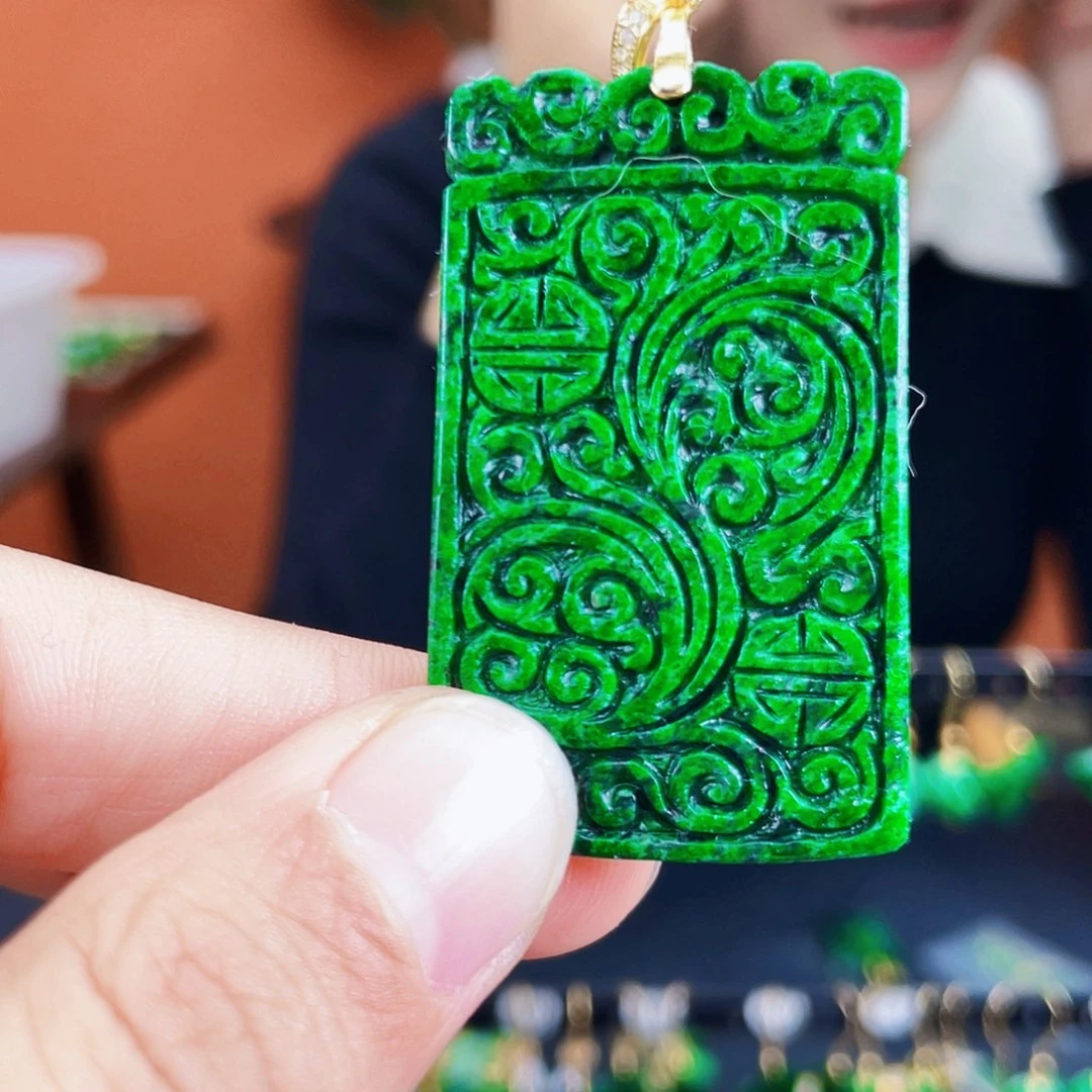 翡翠未镶嵌耳饰饰品