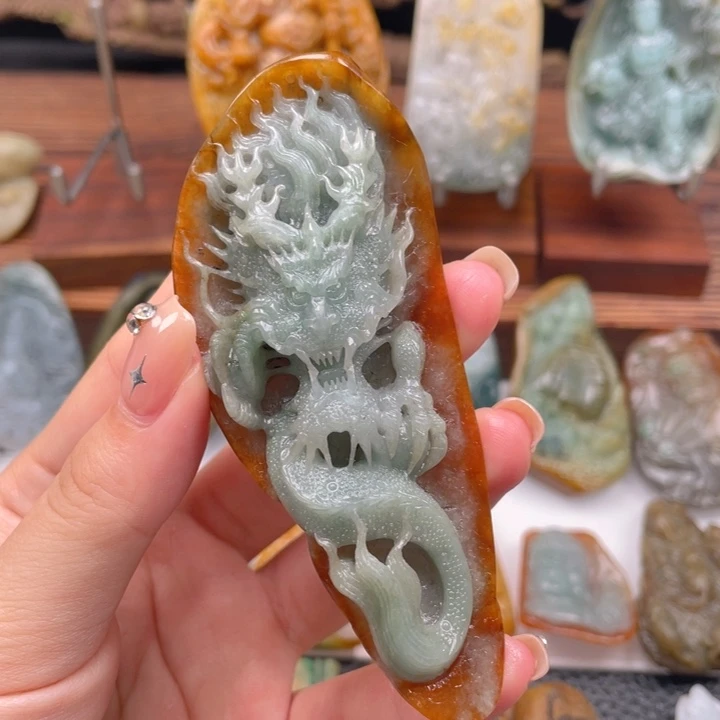 定制翡翠未镶嵌翡翠