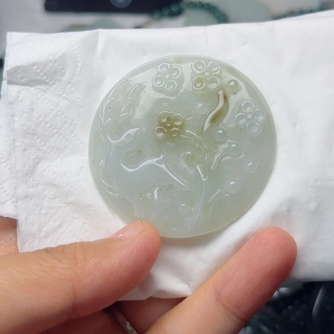 颈饰未镶嵌翡翠挂件