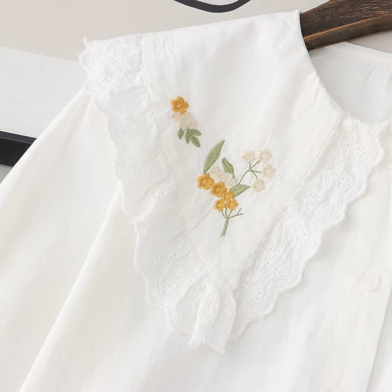长袖衬衫袖娃娃领不褪色刺绣衬衫白色文艺绣花复古宽松打底