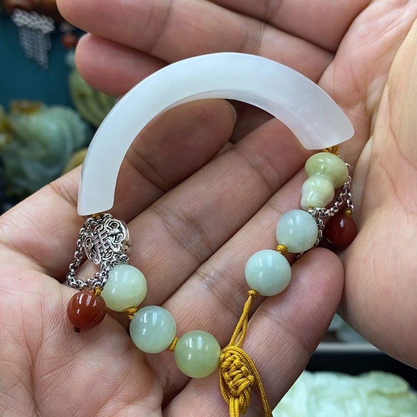 【闪购商品】未镶嵌岫玉手牌