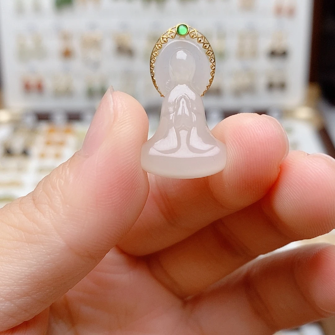 J***a和田玉18K金镶嵌吊坠(不含链)