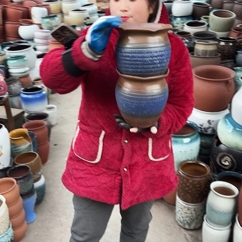 口19高20瑕疵盆子。