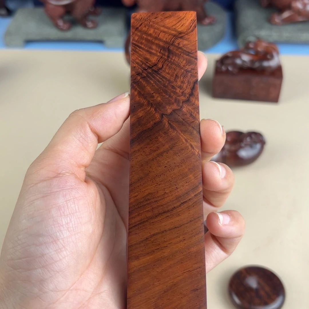 黄花梨/降香黄檀把件