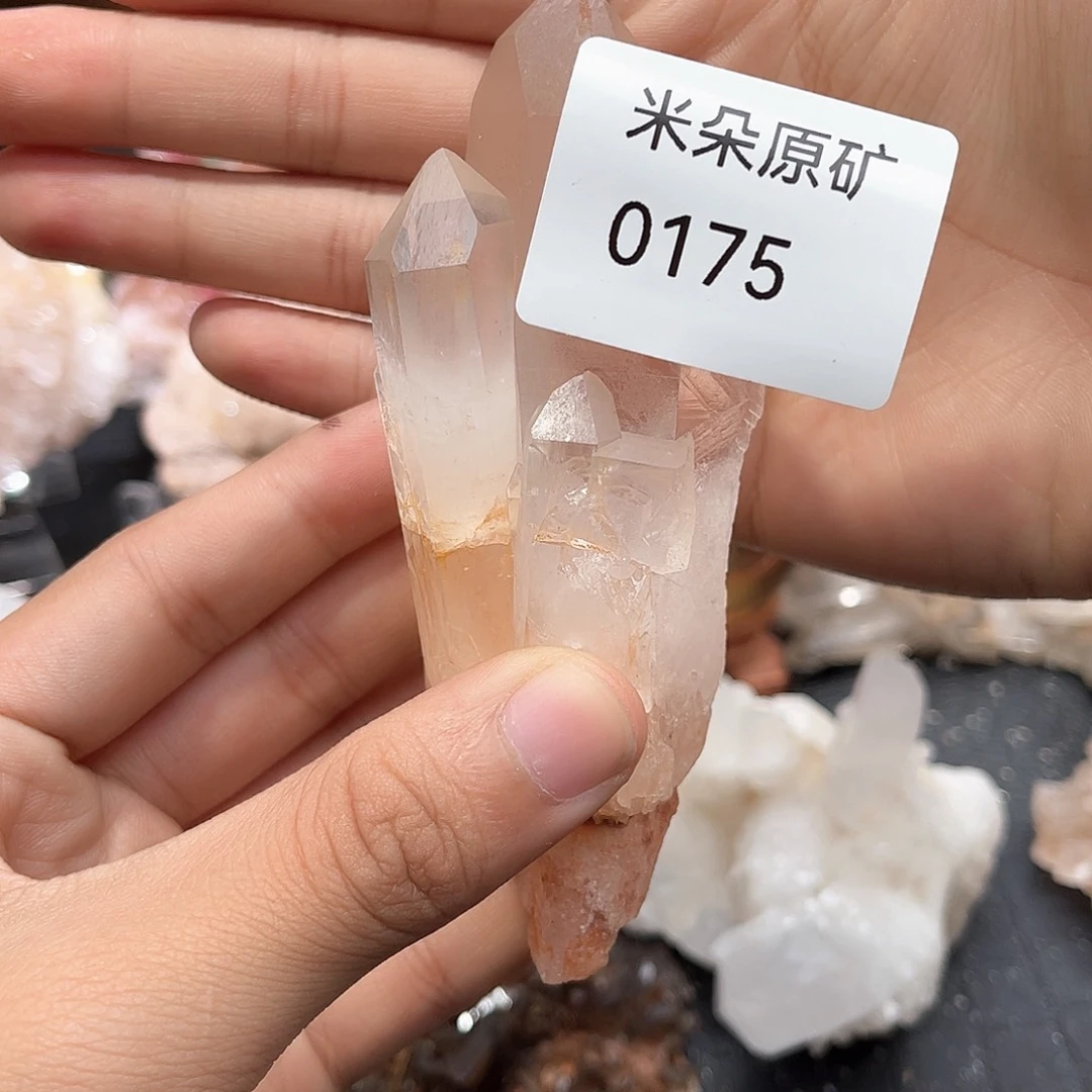 水晶水晶未镶嵌H**.水晶