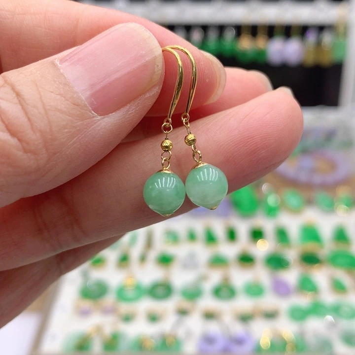 翡翠18K金镶嵌耳饰